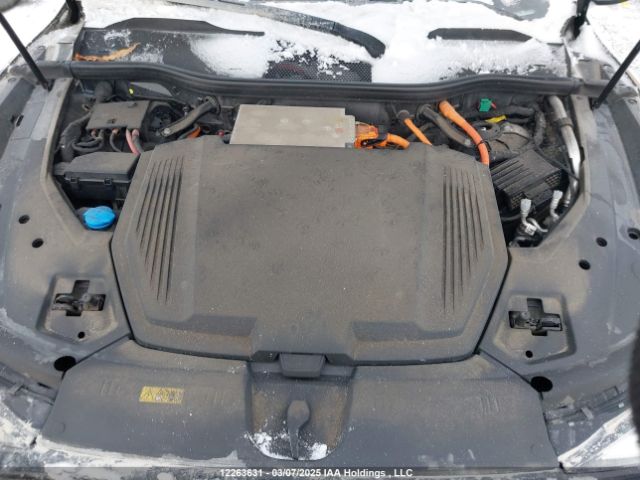 WA13AAGE5NB044177 2022 AUDI