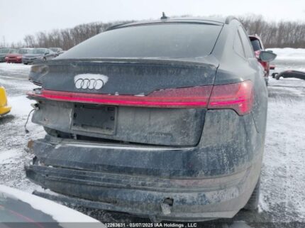 WA13AAGE5NB044177 2022 AUDI