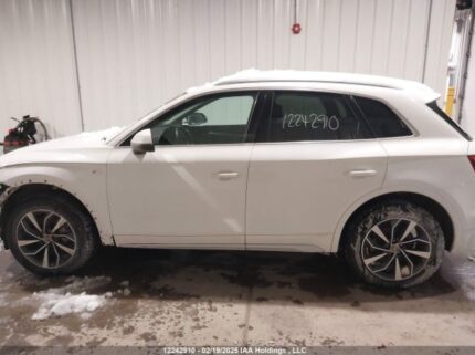 WA1EAAFY5M2113839 2021 AUDI