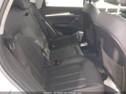 WA1EAAFY5M2113839 2021 AUDI