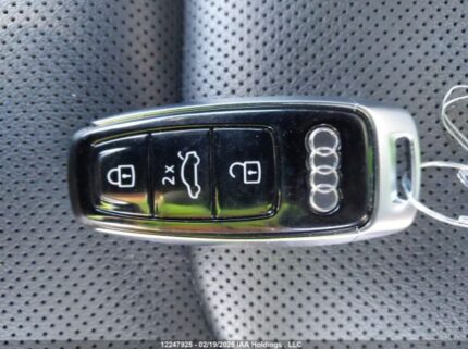 WA1FVAF13KD028107 2019 AUDI