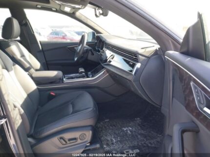 WA1FVAF13KD028107 2019 AUDI