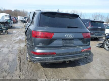WA1MAAF70JD024585 2018 AUDI