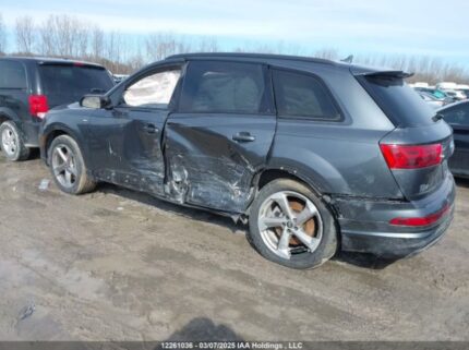 WA1MAAF70JD024585 2018 AUDI