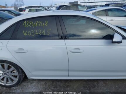 WAUANAF48JA037215 2018 AUDI