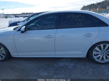 WAUANAF48JA037215 2018 AUDI