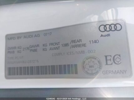 WAUANAF48JA037215 2018 AUDI