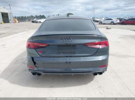 WAUB4CF51JA022552 2018 AUDI