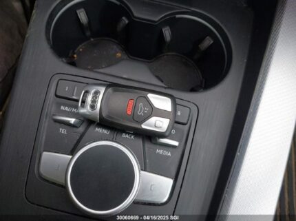 WAUCNCF51KA071429 2019 AUDI