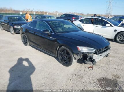 WAUUNAF53JA001549 2018 AUDI