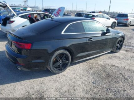 WAUUNAF53JA001549 2018 AUDI