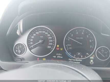 WBA8D9G59JNU70493 2018 BMW