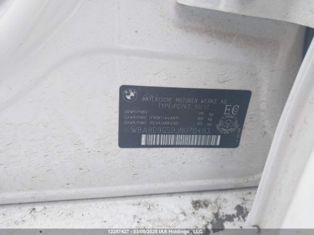 WBA8D9G59JNU70493 2018 BMW