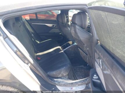 WBAGV8C04LCD21164 2020 BMW