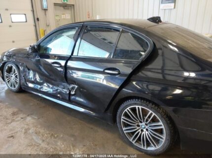 WBAJB9C59JB035763 2018 BMW