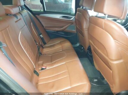 WBAJB9C59JB035763 2018 BMW