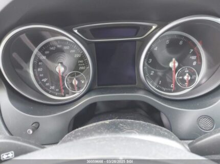 WDCTG4GB8KJ589555 2019 MERCEDES-BENZ