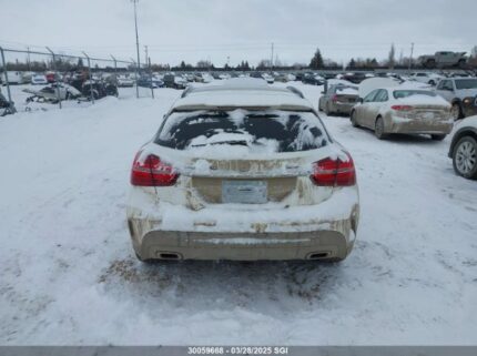 WDCTG4GB8KJ589555 2019 MERCEDES-BENZ