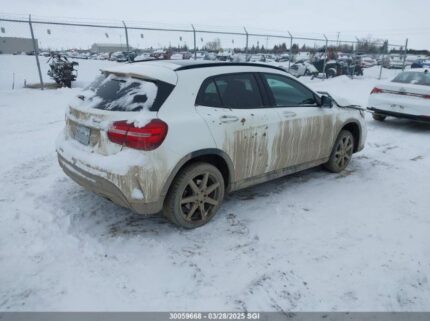 WDCTG4GB8KJ589555 2019 MERCEDES-BENZ
