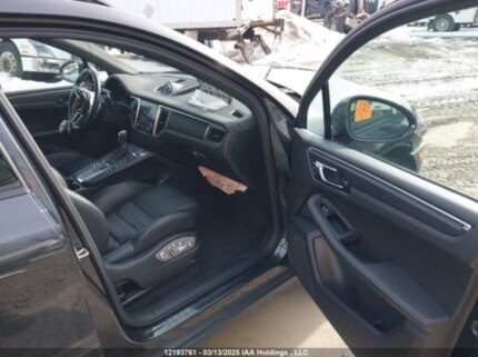 WP1AA2A50JLB15378 2018 PORSCHE