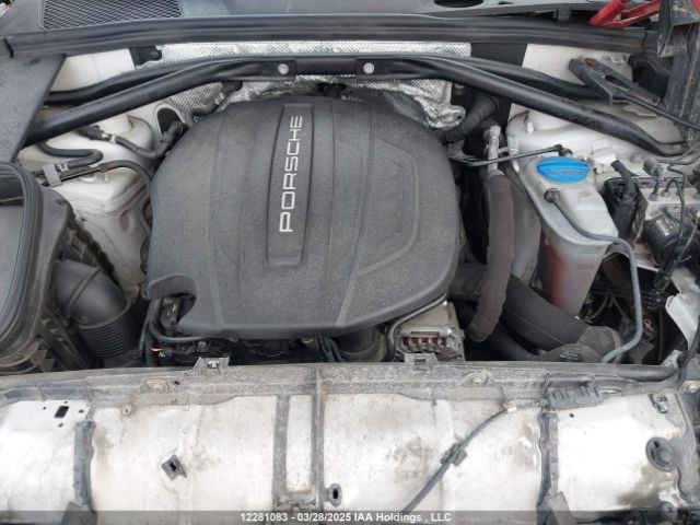 WP1AA2A58HLB08527 2017 PORSCHE