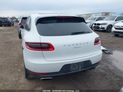 WP1AA2A58HLB08527 2017 PORSCHE