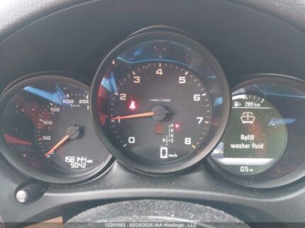 WP1AA2A58HLB08527 2017 PORSCHE