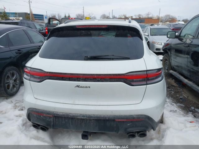 WP1AA2A5XNLB01011 2022 PORSCHE