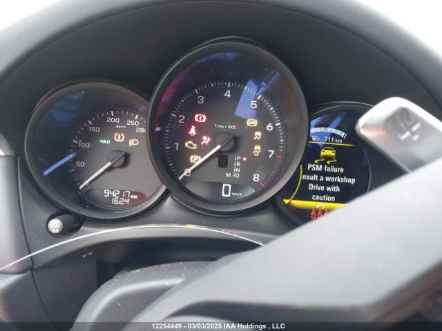 WP1AA2A5XNLB01011 2022 PORSCHE