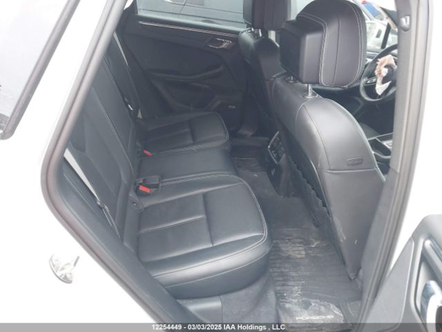WP1AA2A5XNLB01011 2022 PORSCHE