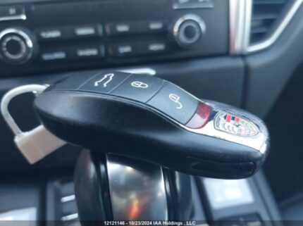 WP1AB2A51HLB20743 2017 PORSCHE