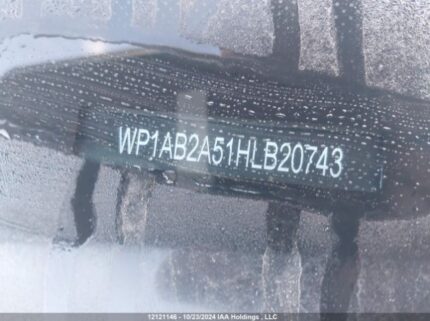 WP1AB2A51HLB20743 2017 PORSCHE
