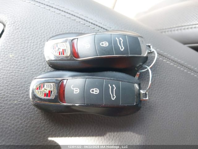 WP1AE2A24HLA69591 2017 PORSCHE