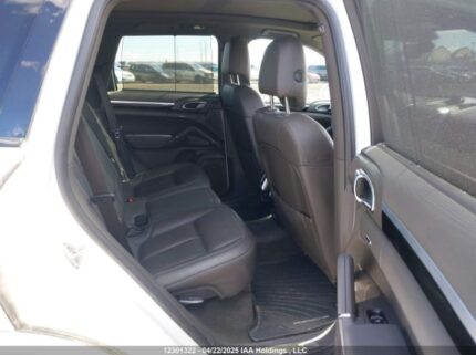 WP1AE2A24HLA69591 2017 PORSCHE