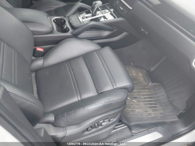 WP1BA2AY2NDA48071 2022 PORSCHE