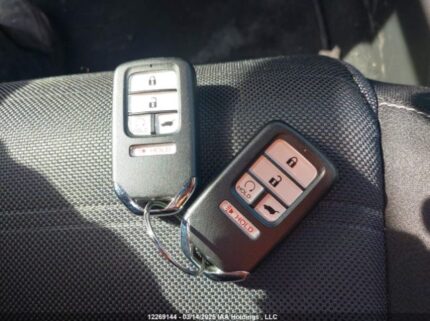 2HKRW2H2XMH212436 2021 HONDA
