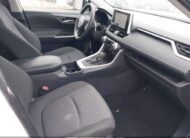 2T3RWRFV3RW233778 2024 TOYOTA