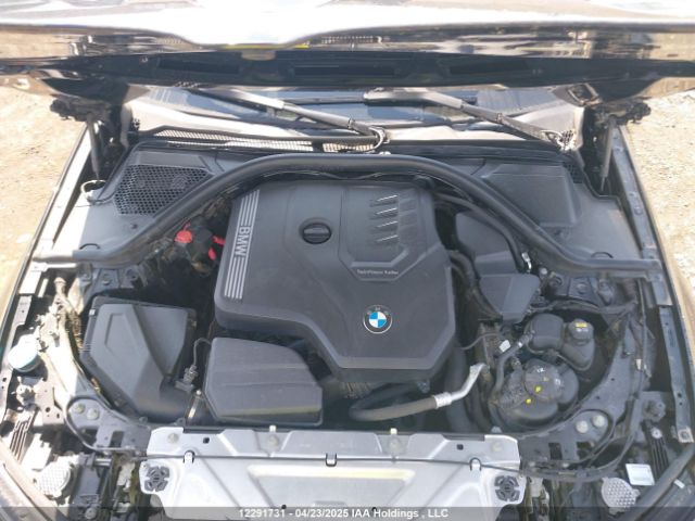 3MW5R7J0XM8C21651 2021 BMW