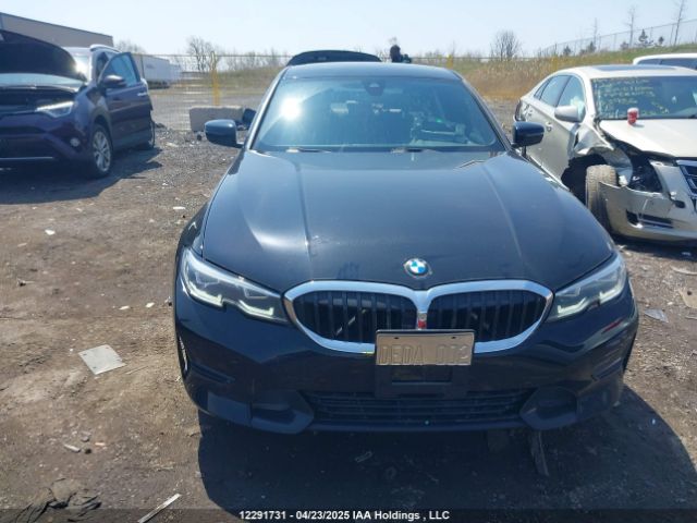 3MW5R7J0XM8C21651 2021 BMW