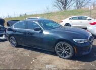 3MW5R7J0XM8C21651 2021 BMW