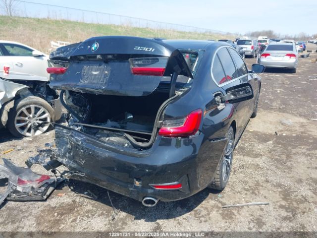3MW5R7J0XM8C21651 2021 BMW