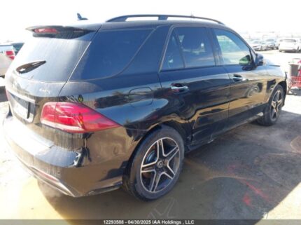 4JGDA5GB8JB015172 2018 MERCEDES-BENZ
