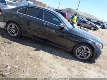 55SWF8EB0LU332414 2020 MERCEDES-BENZ