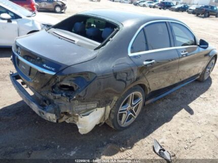 55SWF8EB0LU332414 2020 MERCEDES-BENZ