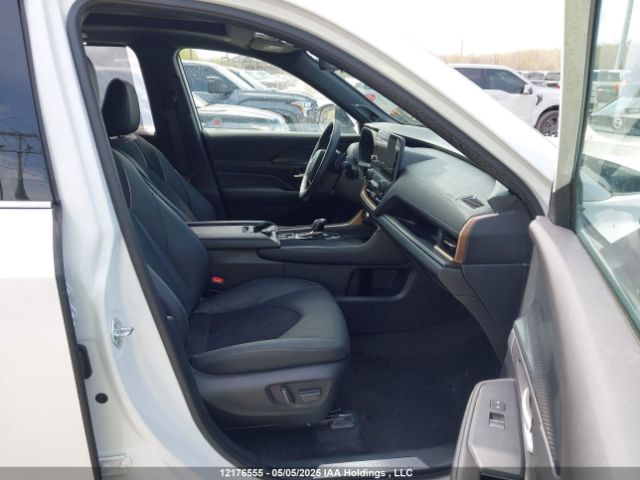 5TDADAB52RS004763 2024 TOYOTA