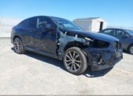 5UX33DT01R9W43908 2024 BMW