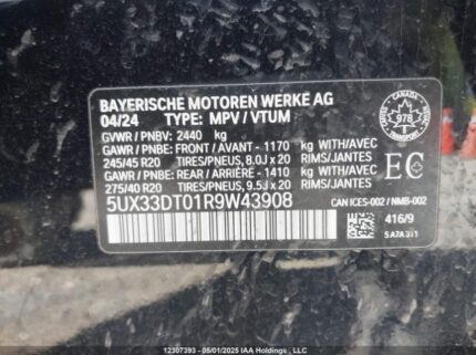 5UX33DT01R9W43908 2024 BMW