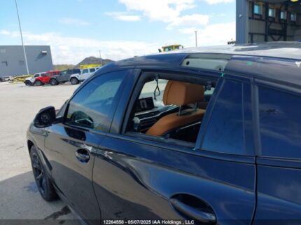 5UX33EX0XR9T90152 2024 BMW