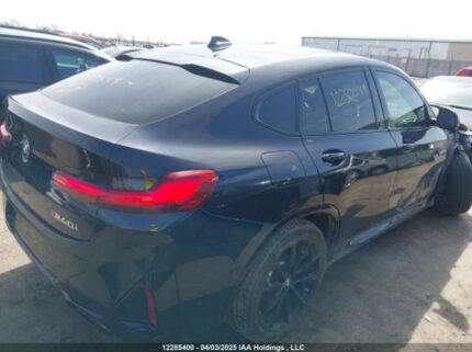 5UX43DT08R9T74438 2024 BMW