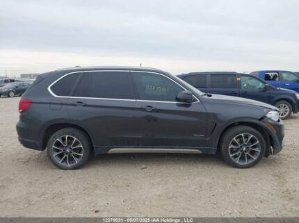 5UXKR0C53J00Y0664 2018 BMW